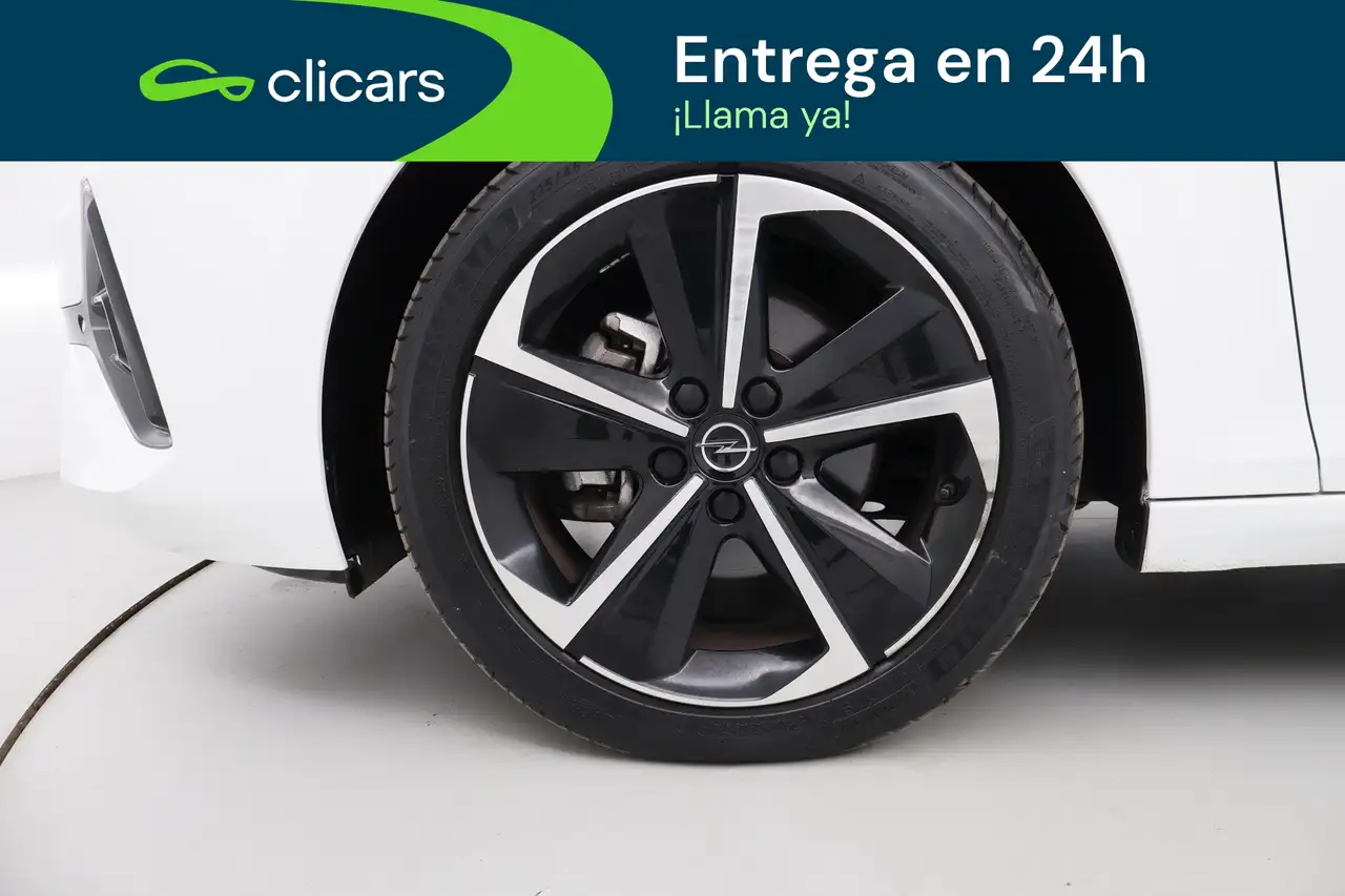 Opel Astra 1.2T XHT S/S GS 130 — Galerie du véhicule 11
