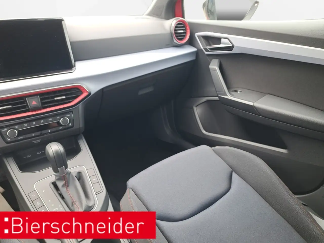 SEAT Ibiza 1.0 TSI DSG FR LED Navi Kamera Full Link Cockpit W — Vehicle gallery 20