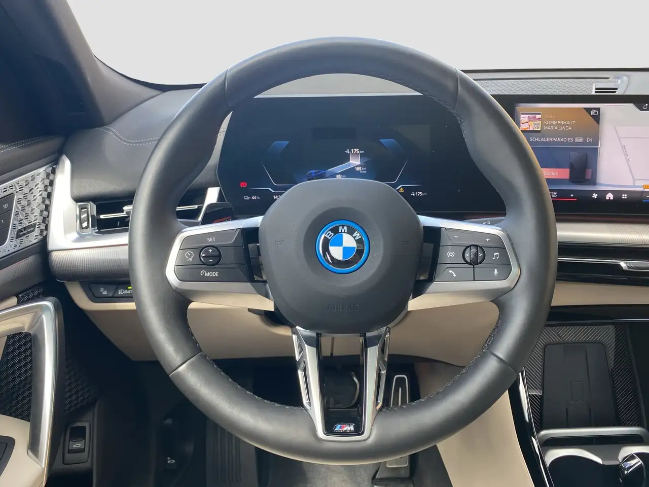 BMW iX2 xDrive 30 M-Sport PRO ACC Pano HUD H&K 360 — Galerie du véhicule 13