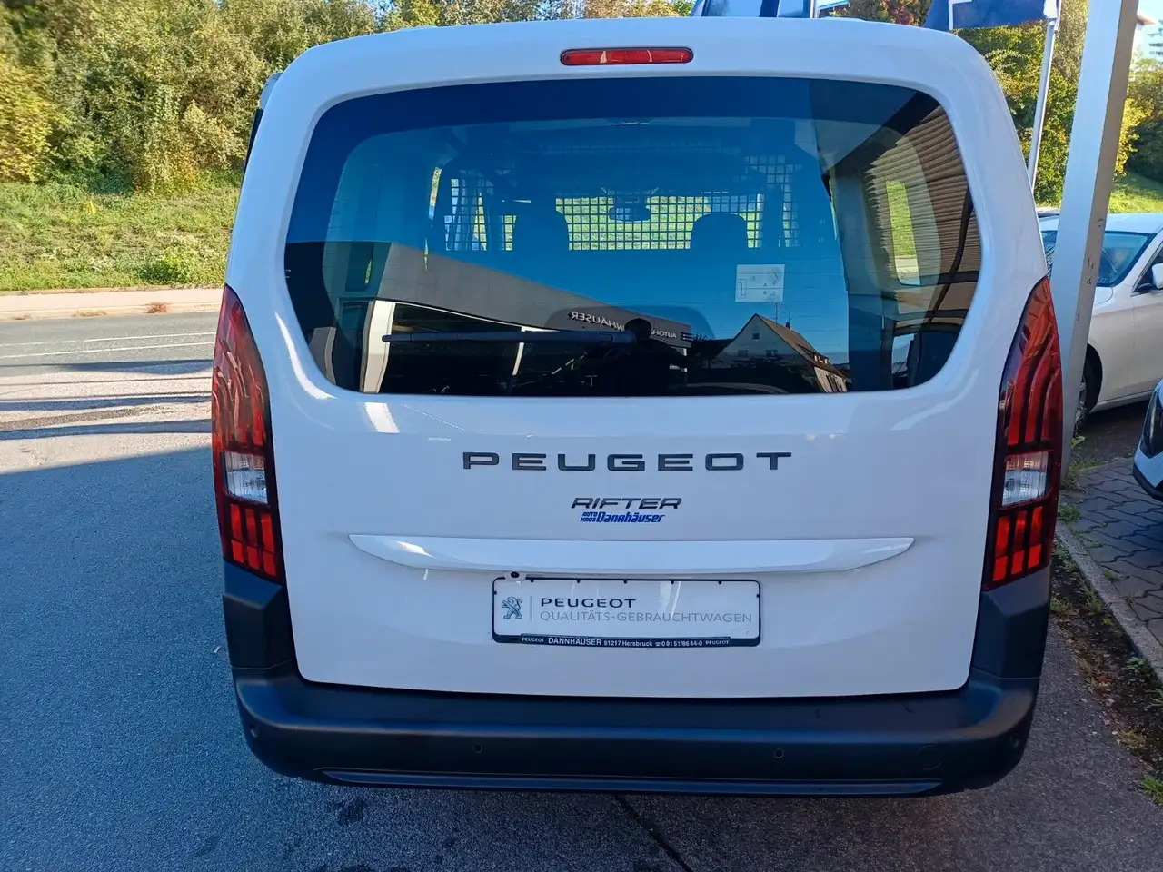 Peugeot Rifter N1 PT 110 Allure L2 , 2 Schiebetüren, — معرض صور السيارة 8