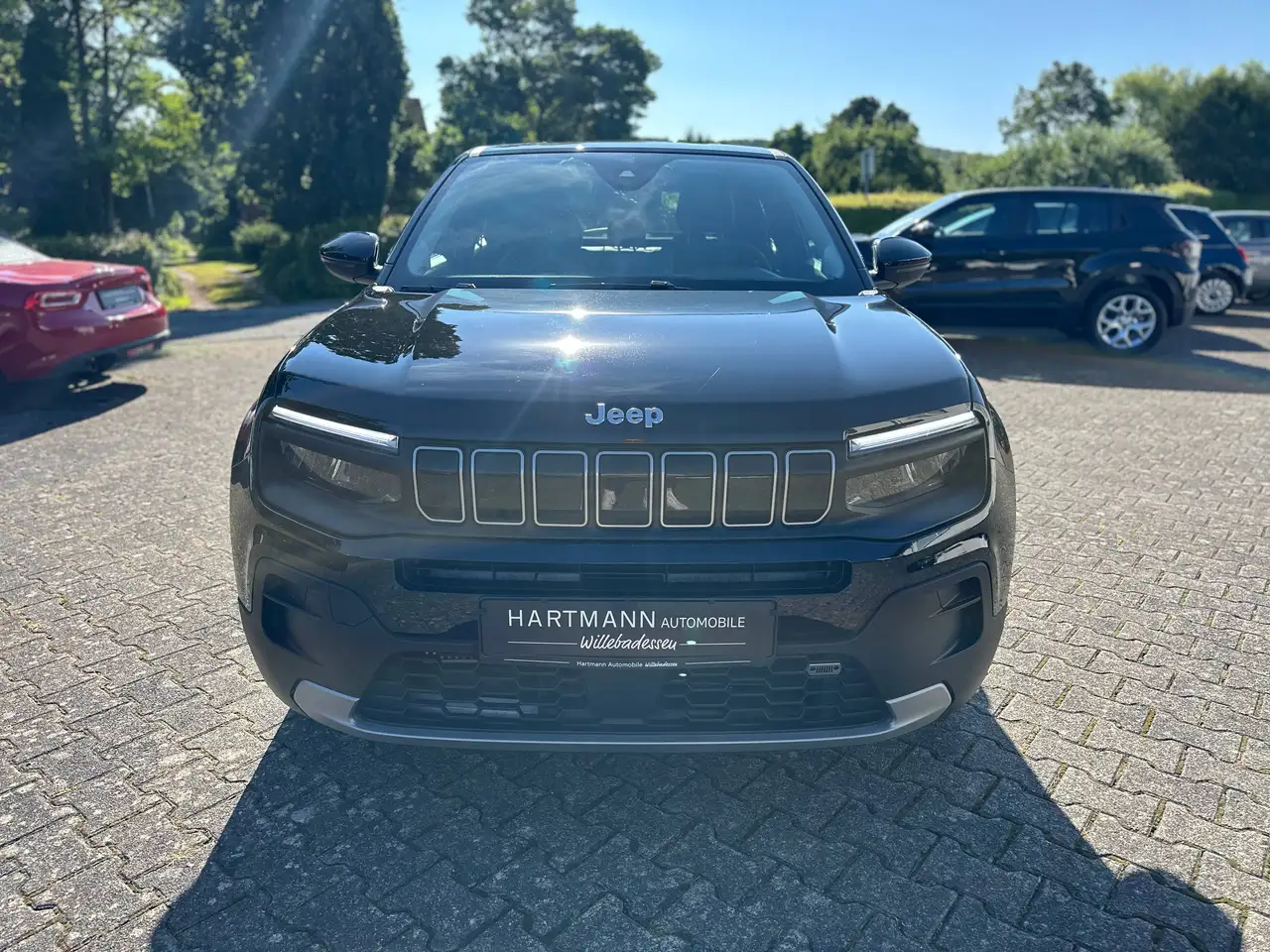 Jeep Avenger 1.2 GSE Altitude "schöner kleiner schwarzer" — معرض صور السيارة 8