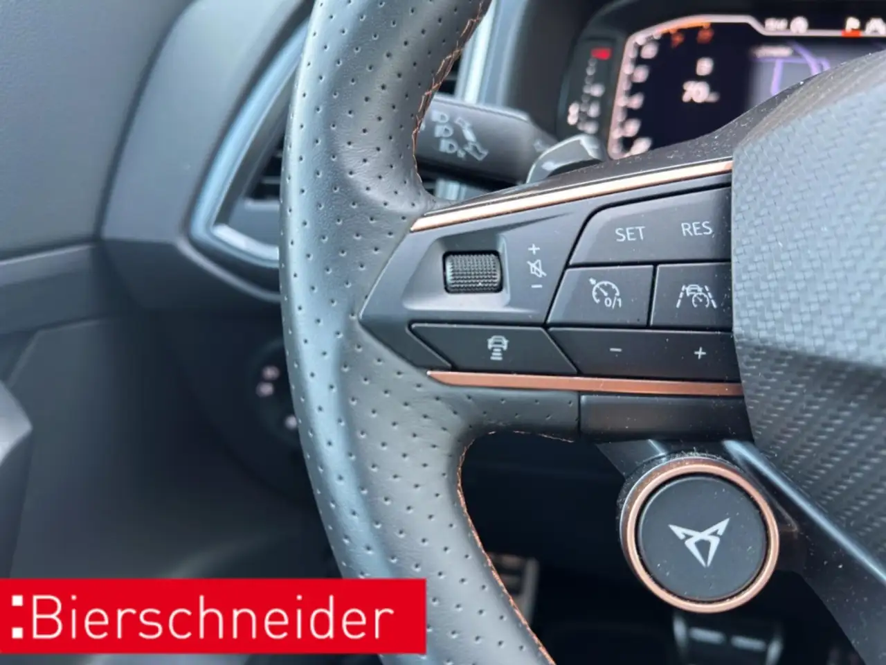 CUPRA Ateca 1.5 TSI DSG 5J.GARA AHK NAVI REAR VIEW SHZ — معرض صور السيارة 39