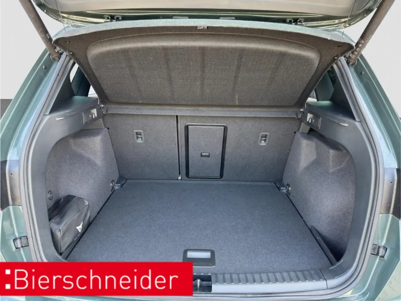 CUPRA Ateca 1.5 TSI DSG 5J.GARA AHK NAVI REAR VIEW SHZ — معرض صور السيارة 28