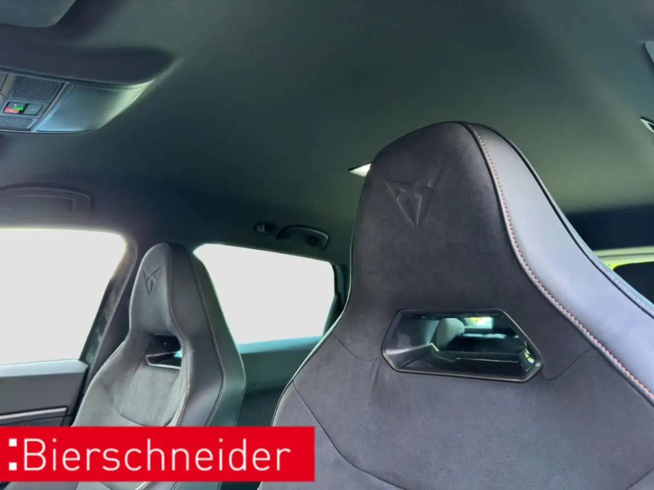 CUPRA Ateca 1.5 TSI DSG 5J.GARA AHK NAVI REAR VIEW SHZ — معرض صور السيارة 31