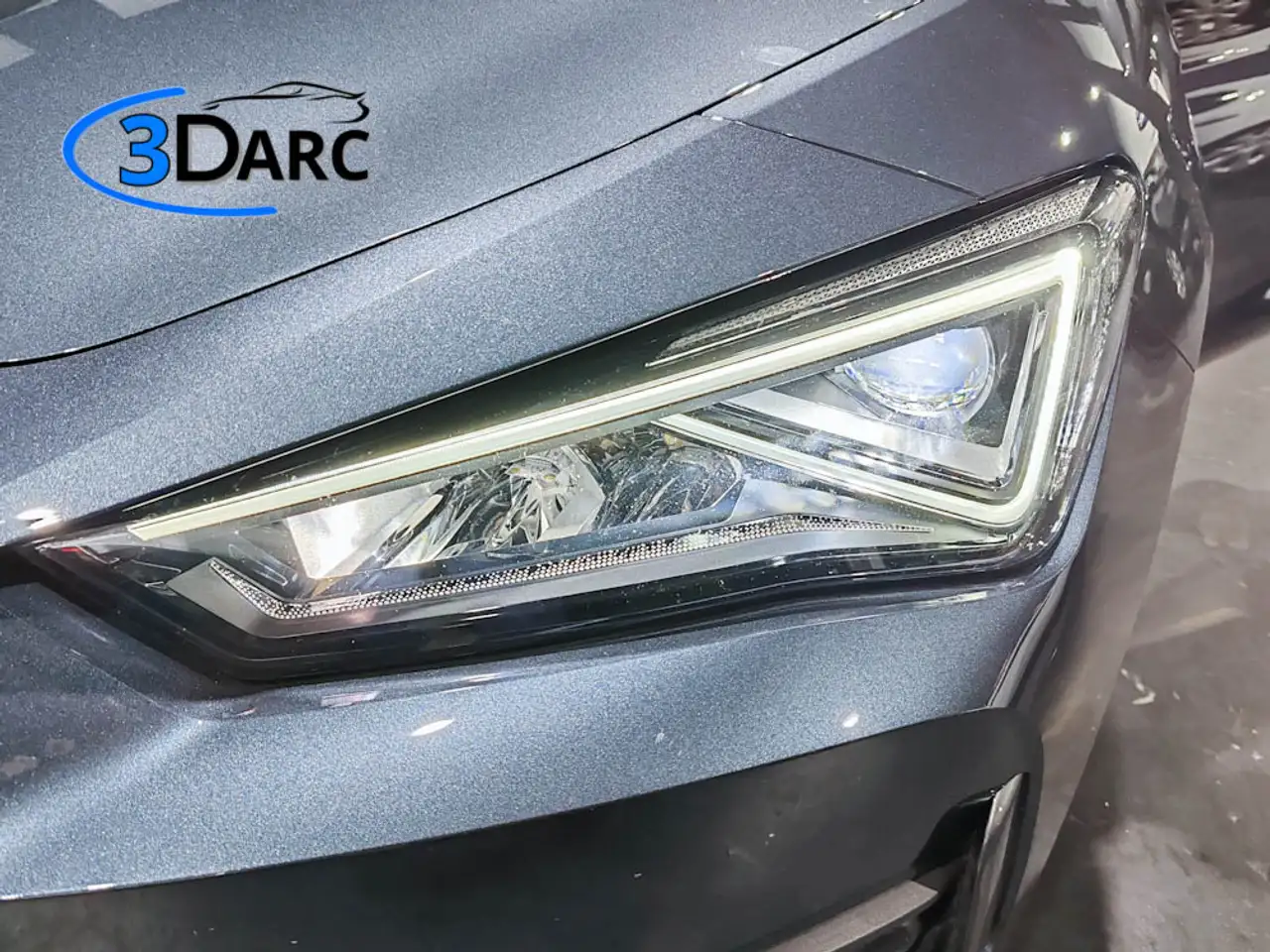 CUPRA Leon 1.5 eTSI 110 DSG — Galerie du véhicule 32
