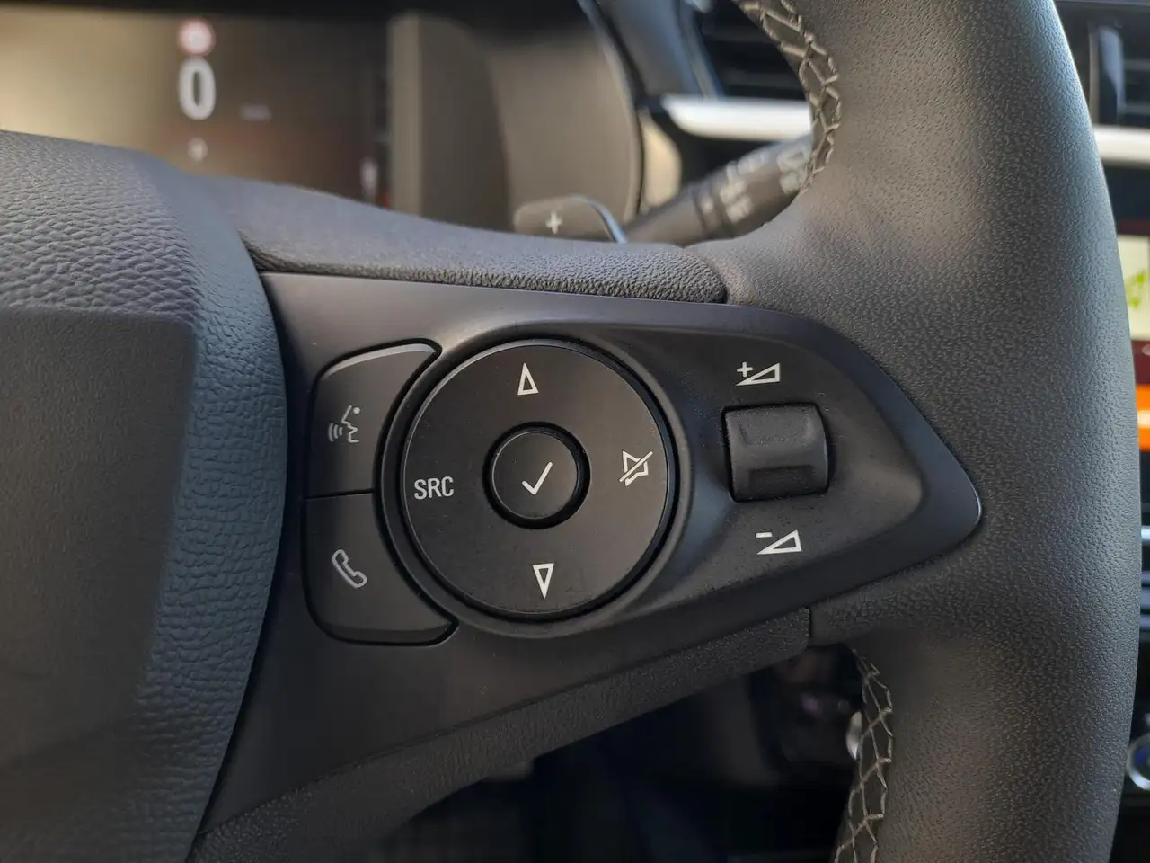 Opel Corsa F GS NAVI~SHZ~2xPDC~APP~RFK~LED~LHZ~DAB — Galerie du véhicule 25