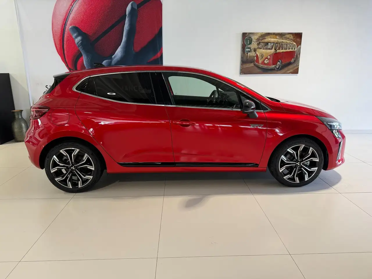 Mitsubishi Colt Diamond 1.6 Hybrid 105 kW KNALLERPREIS ! (143 ... — Galerie du véhicule 4