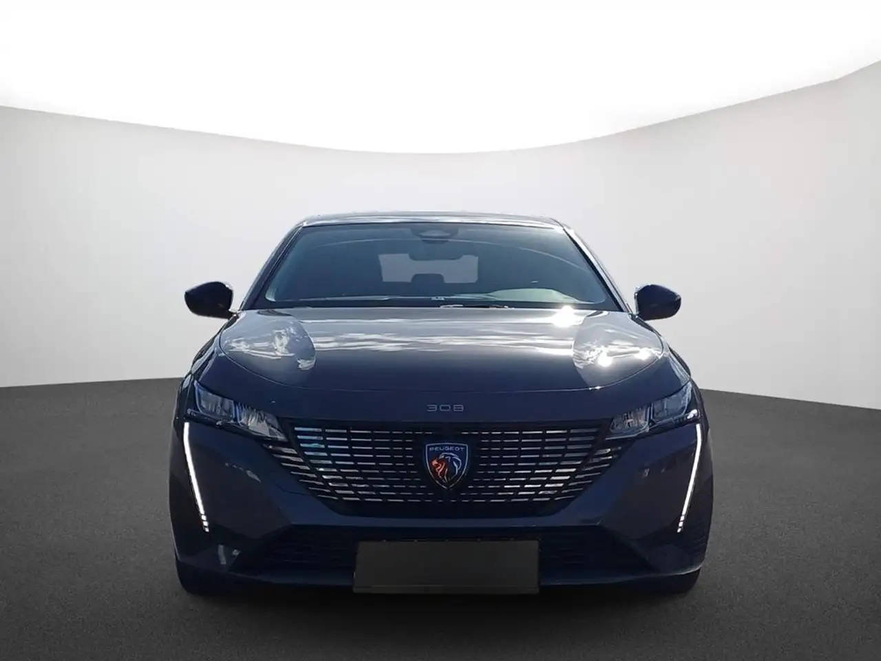 Peugeot 308 SW Allure HYBRID 136 e-DSC6 — معرض صور السيارة 2