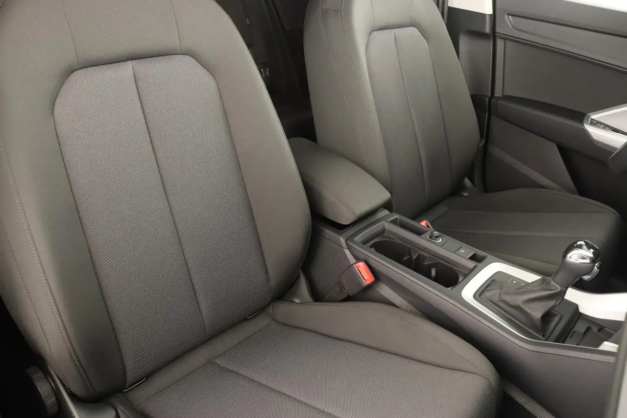 Audi Q3 Q3 35 TFSI Advanced S-tronic LED VIRTUAL NAVI TEMP — معرض صور السيارة 13