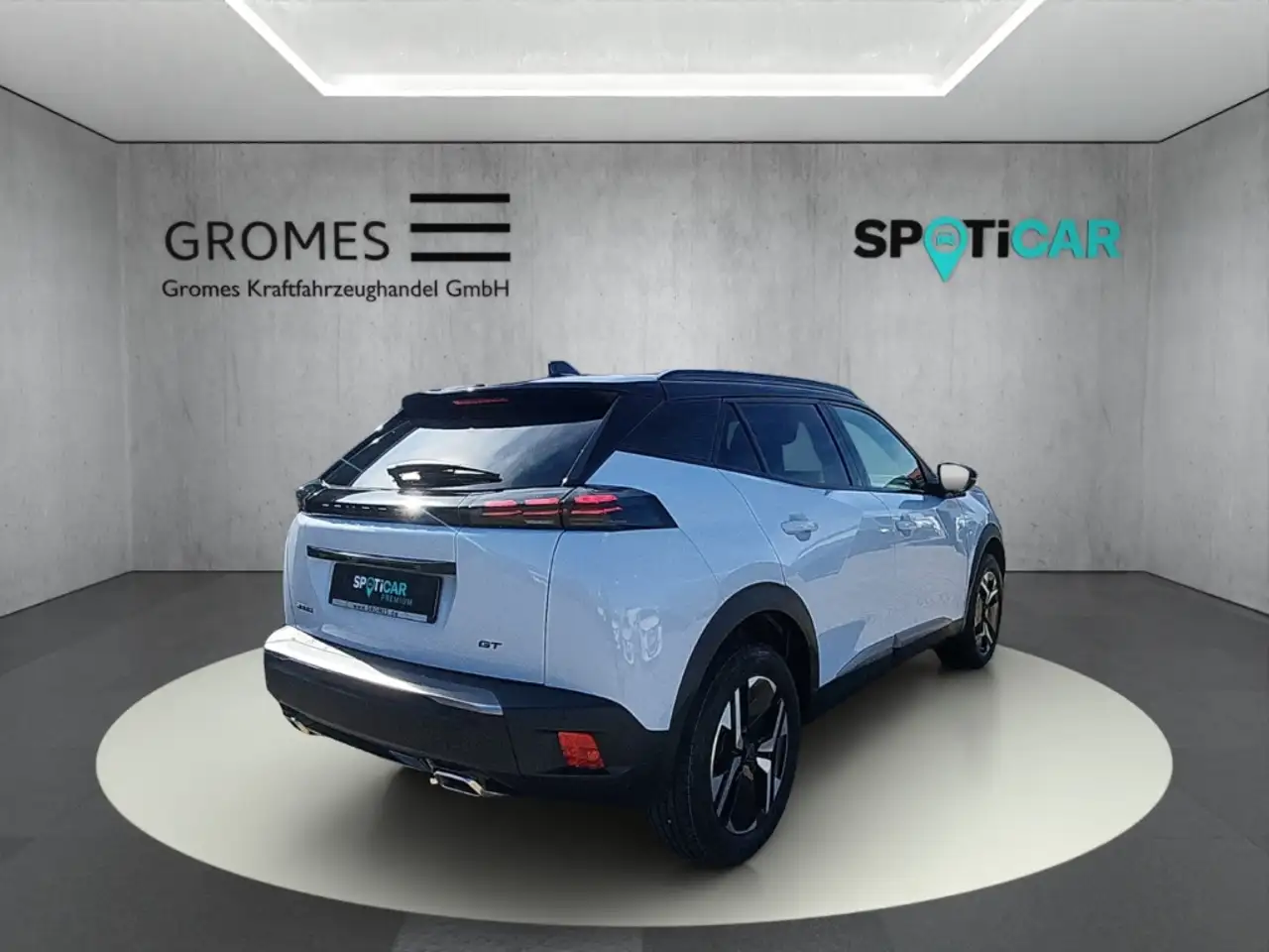 Peugeot 2008 GT PT130 EAT8 PANO Navi LED ACC Klimaautom Fahrerp — Galería del vehículo 3