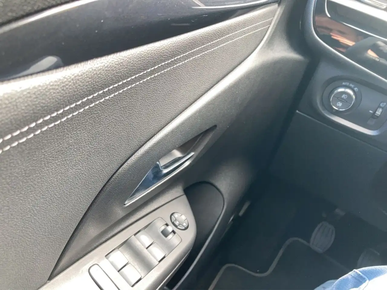 Opel Corsa F GS 1.2 Facelift Matrix Kamera ... — Galerie du véhicule 18