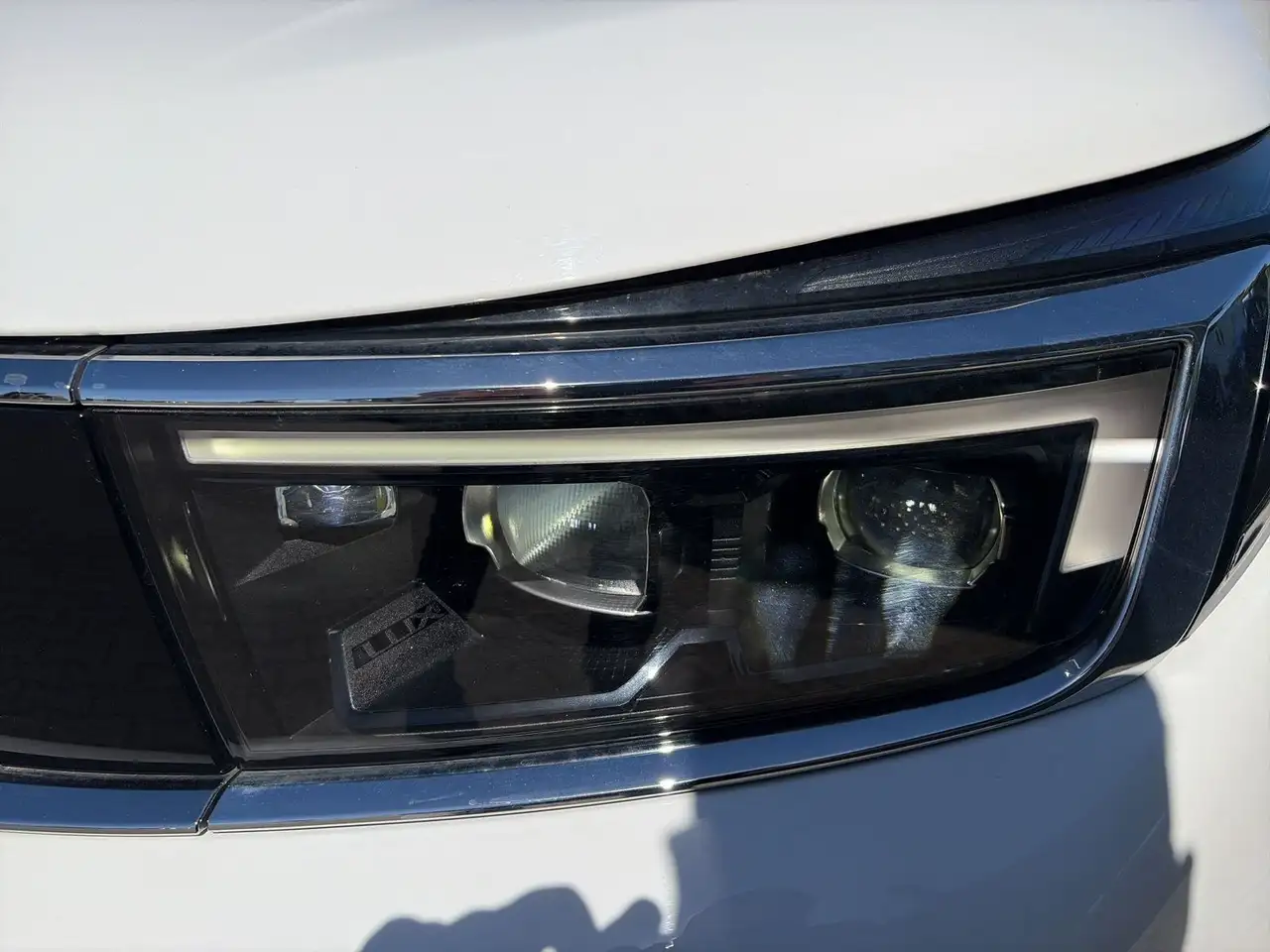 Opel Grandland 1.2 GS KLIMA+PDC+KAMERA+SHZ+LHZ+AT8+++ — Galería del vehículo 18