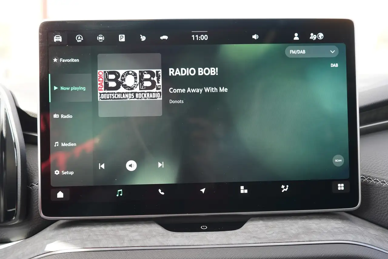 Skoda Kodiaq 1.5 TSI Navi Memory Totwinkel Panorama — Galería del vehículo 14