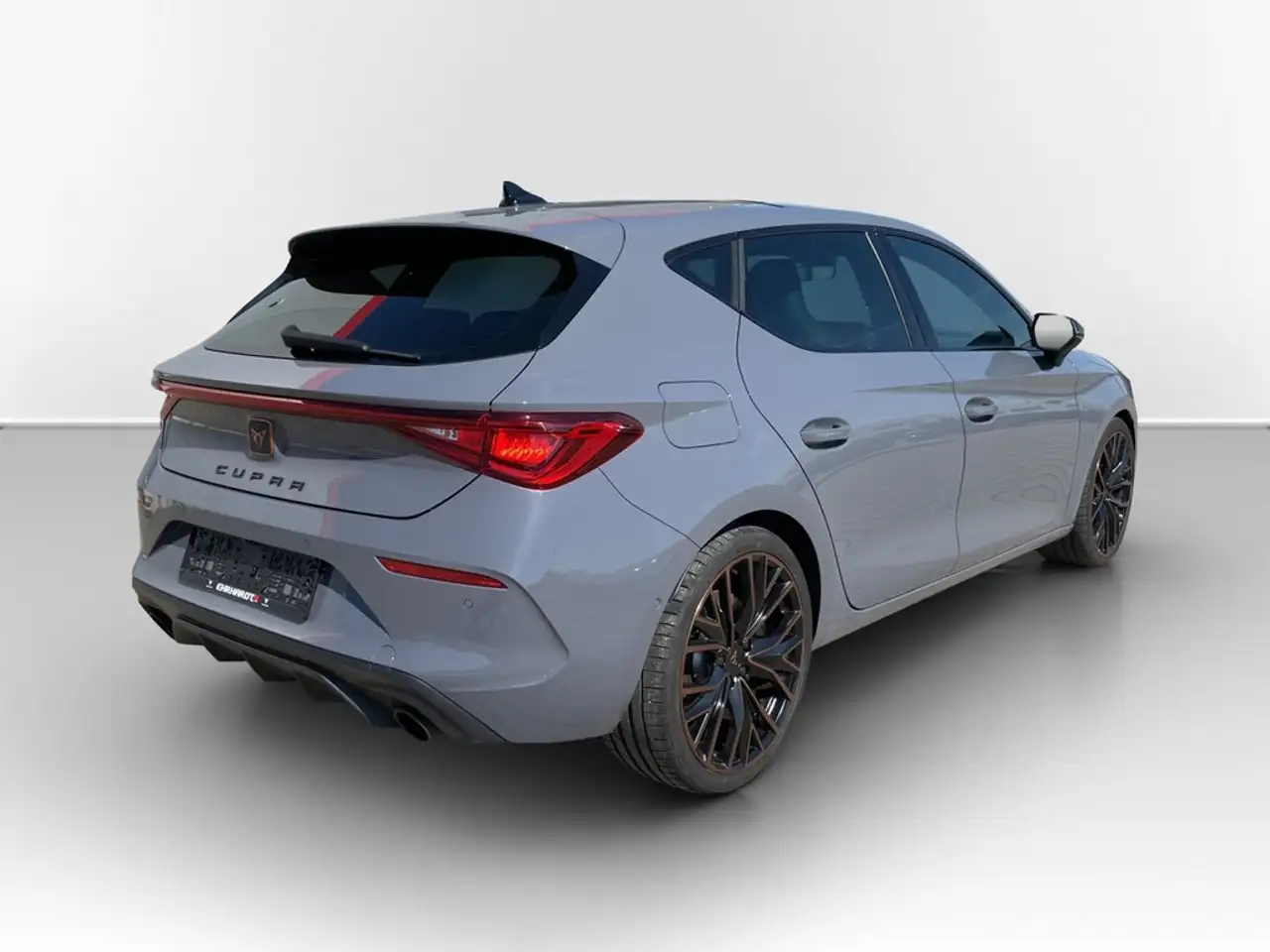 CUPRA Leon 2.0 TSI DSG VZ DCC PANO*MATRIX*VIRTUAL*NAV*ACC*... — Galería del vehículo 7