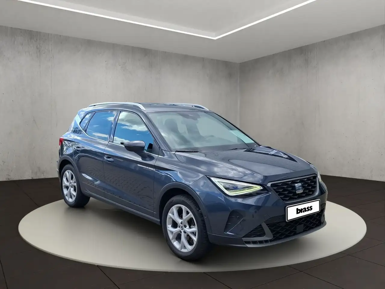 SEAT Arona FR 1,5 TSI DSG Allwetterreifen, Sitzheizun — Galería del vehículo 7