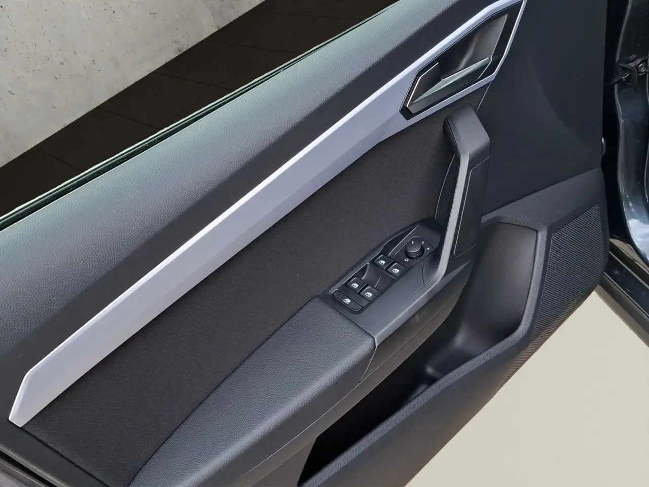 SEAT Arona FR 1,5 TSI DSG Allwetterreifen, Sitzheizun — Galería del vehículo 12
