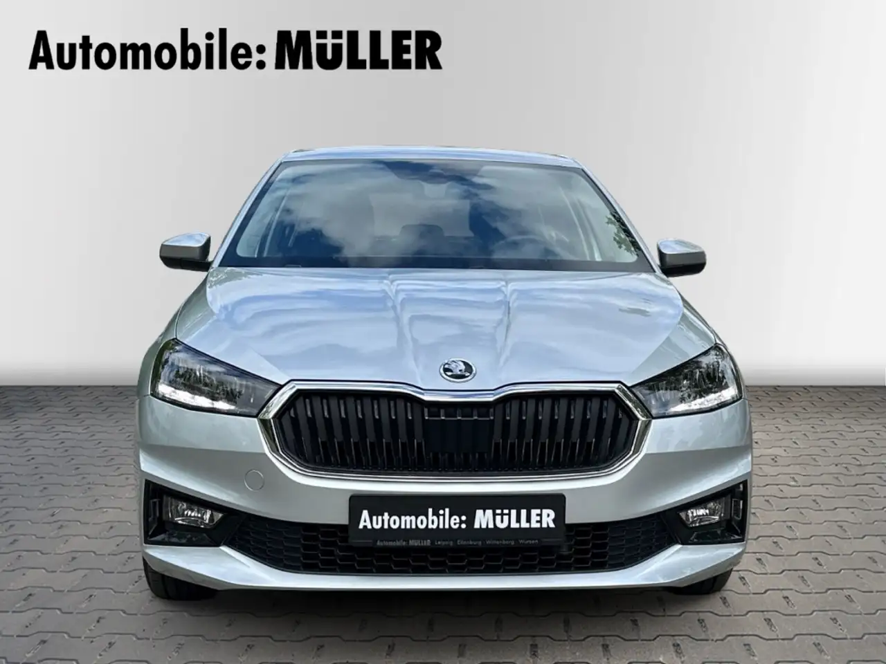 Skoda Fabia Selection 1.0 TSI 70 KW*PDC hinten*beheizbares Len — Vehicle gallery 3