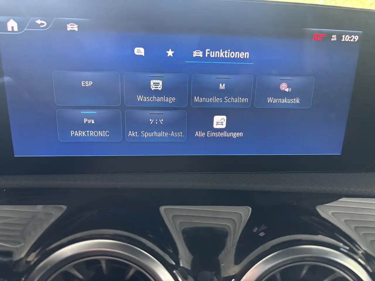 Mercedes-Benz CLA 200 AMG Line Advanced Plus Winter-Paket KEYLESS-GO — Galería del vehículo 14