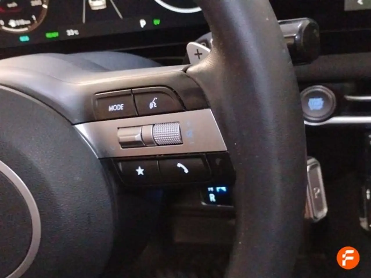 Hyundai TUCSON 1.6 CRDI 100kW (136CV) 48V Maxx DCT — Galerie du véhicule 13