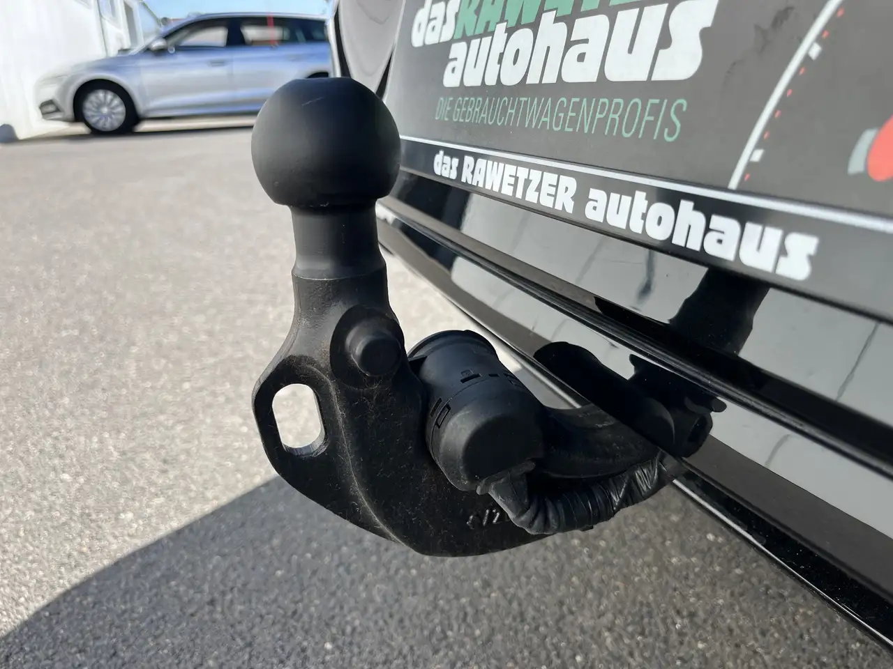 Volkswagen Golf 1.5 TSI DSG R-Line 2,99% Fin. AHK Navi TravelAssi — Vehicle gallery 30