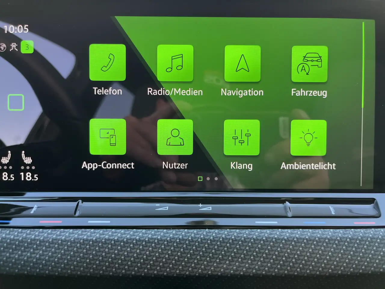Volkswagen Golf 1.5 TSI DSG R-Line 2,99% Fin. AHK Navi TravelAssi — Vehicle gallery 26