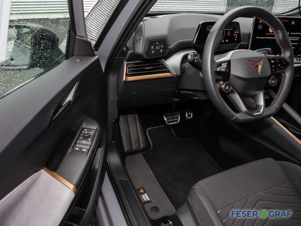 CUPRA Born e-Boost APP beh.Lenkrad LED DAB Spurhalte — Vehicle gallery 9