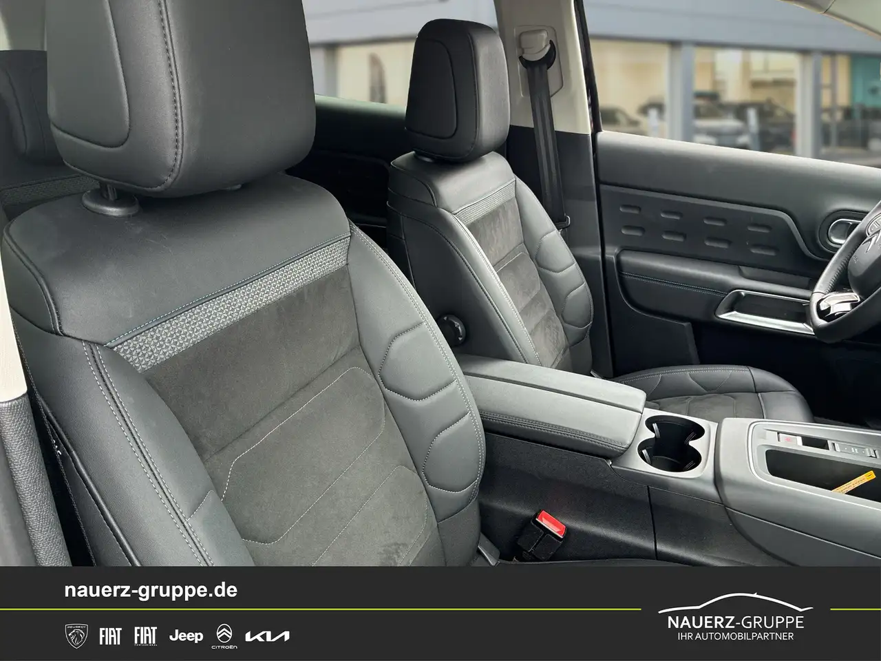 Citroen C5 Aircross Plus Hyb. 136 — Galerie du véhicule 9