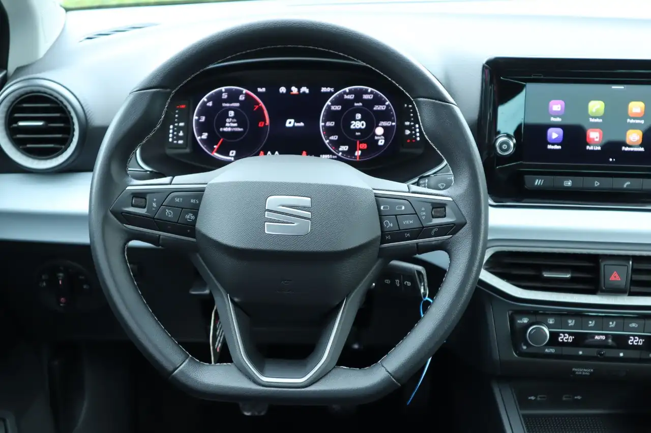 SEAT Ibiza Style 1.0 TSI /KAMERA/SHZ/CARPLAY/TEMP/LED — معرض صور السيارة 21
