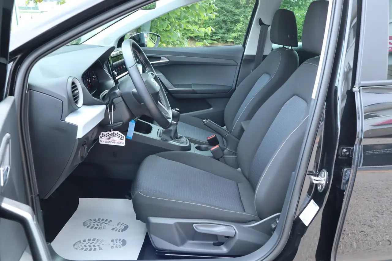 SEAT Ibiza Style 1.0 TSI /KAMERA/SHZ/CARPLAY/TEMP/LED — معرض صور السيارة 13