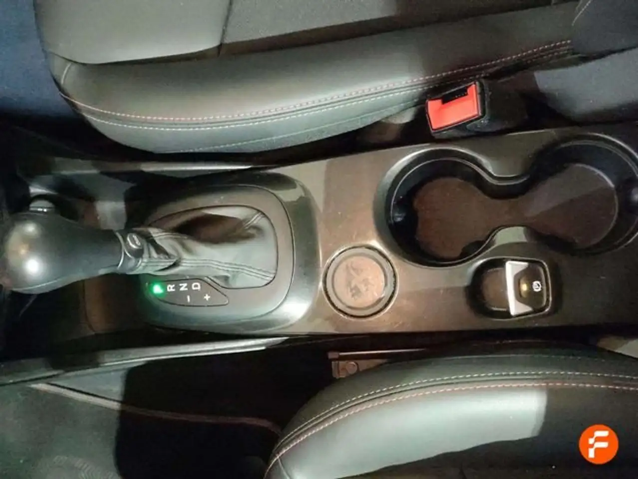 Fiat 500X Sport 1.5 Hybrid 97kW (130cv) DCT — معرض صور السيارة 21