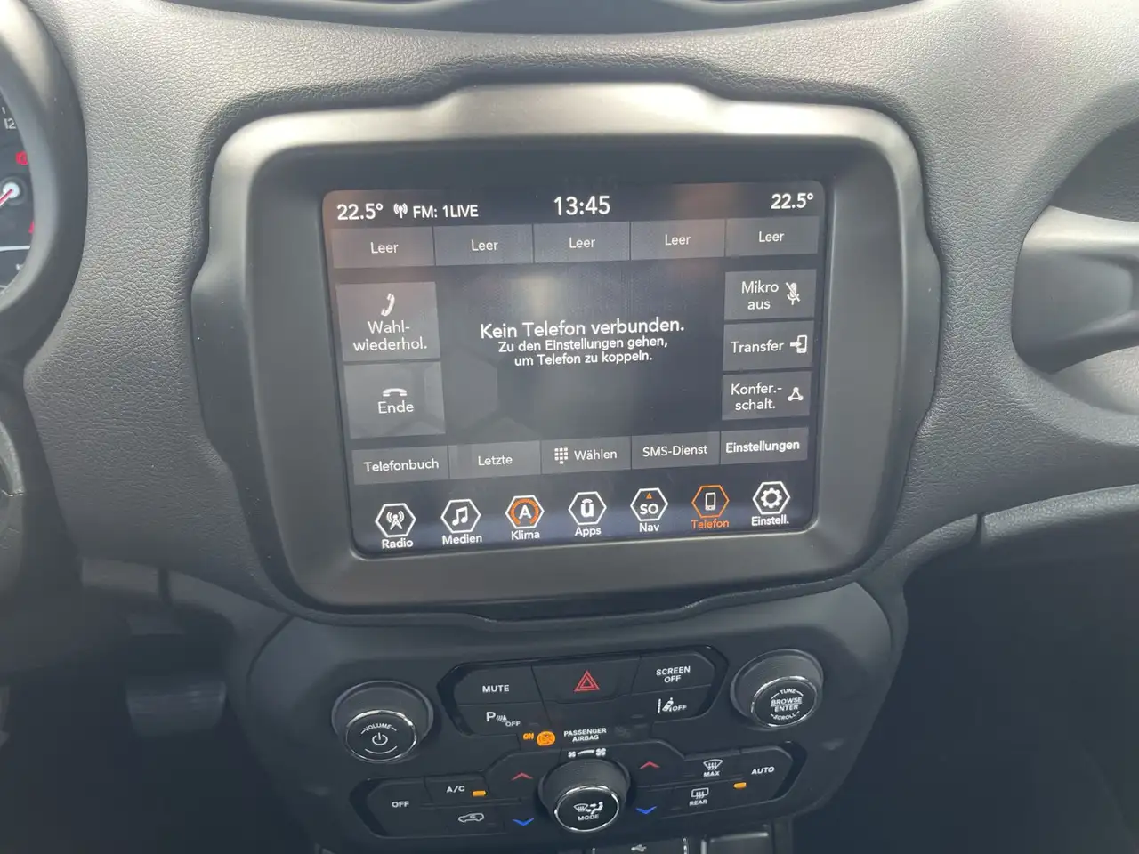 Jeep Renegade Limited 1,5 MHEV Mild Hybrid LED — Vehicle gallery 28