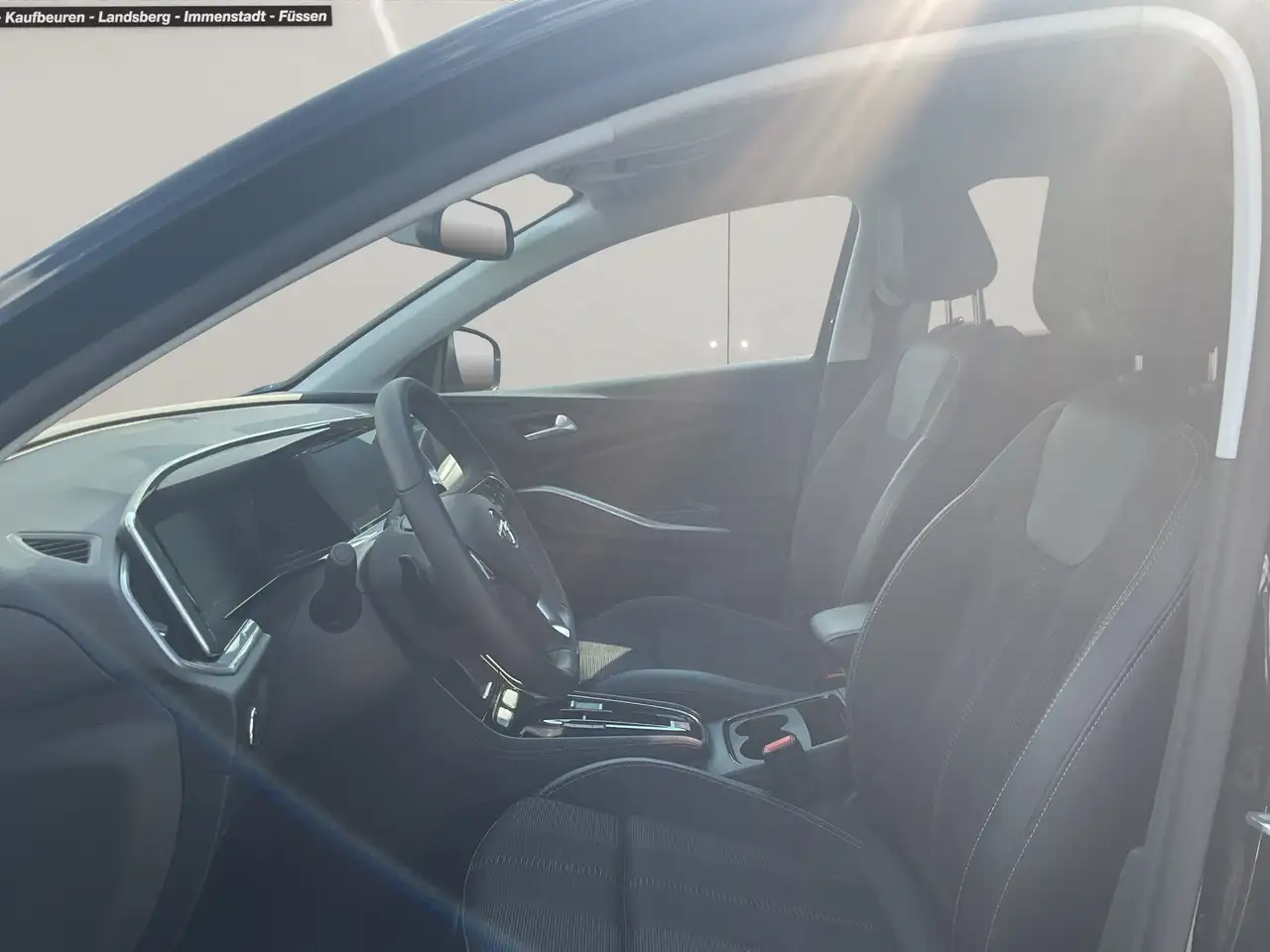 Opel Grandland 1.2 Turbo GS Line LED+SHZ+2xKlima+360 — Galería del vehículo 8
