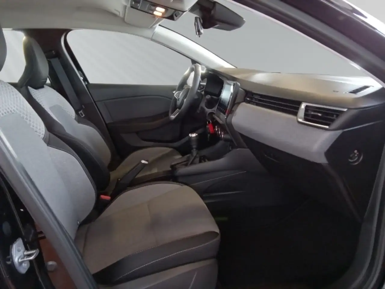 Renault Clio Evolution TCe 90 — معرض صور السيارة 12