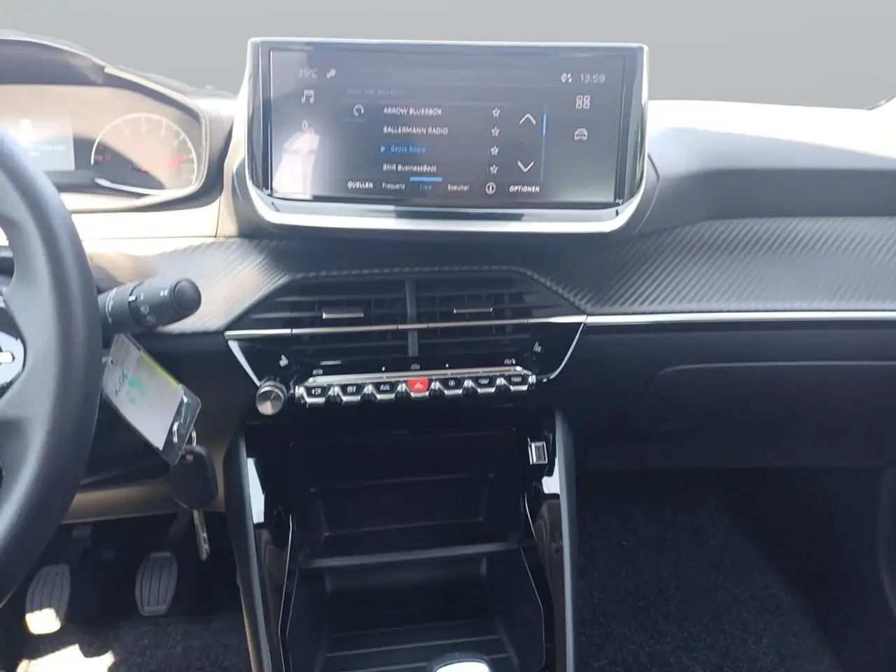 Peugeot 208 Neuer 208 Active PureTech 100 — Galería del vehículo 14