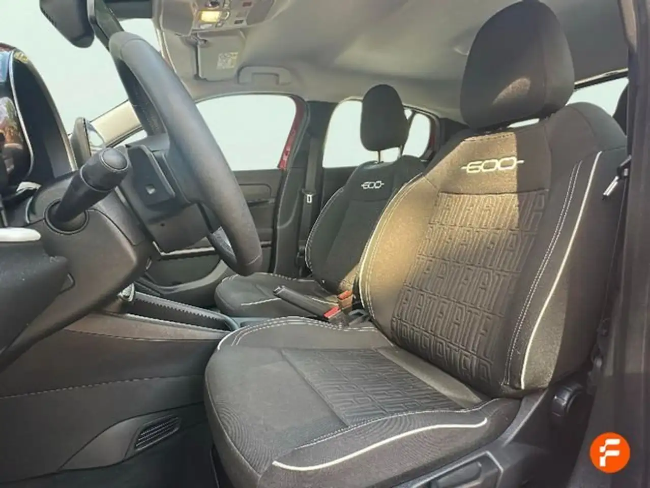 Fiat 600 MHEV 1.2 74kW (100CV) DDCT — معرض صور السيارة 15