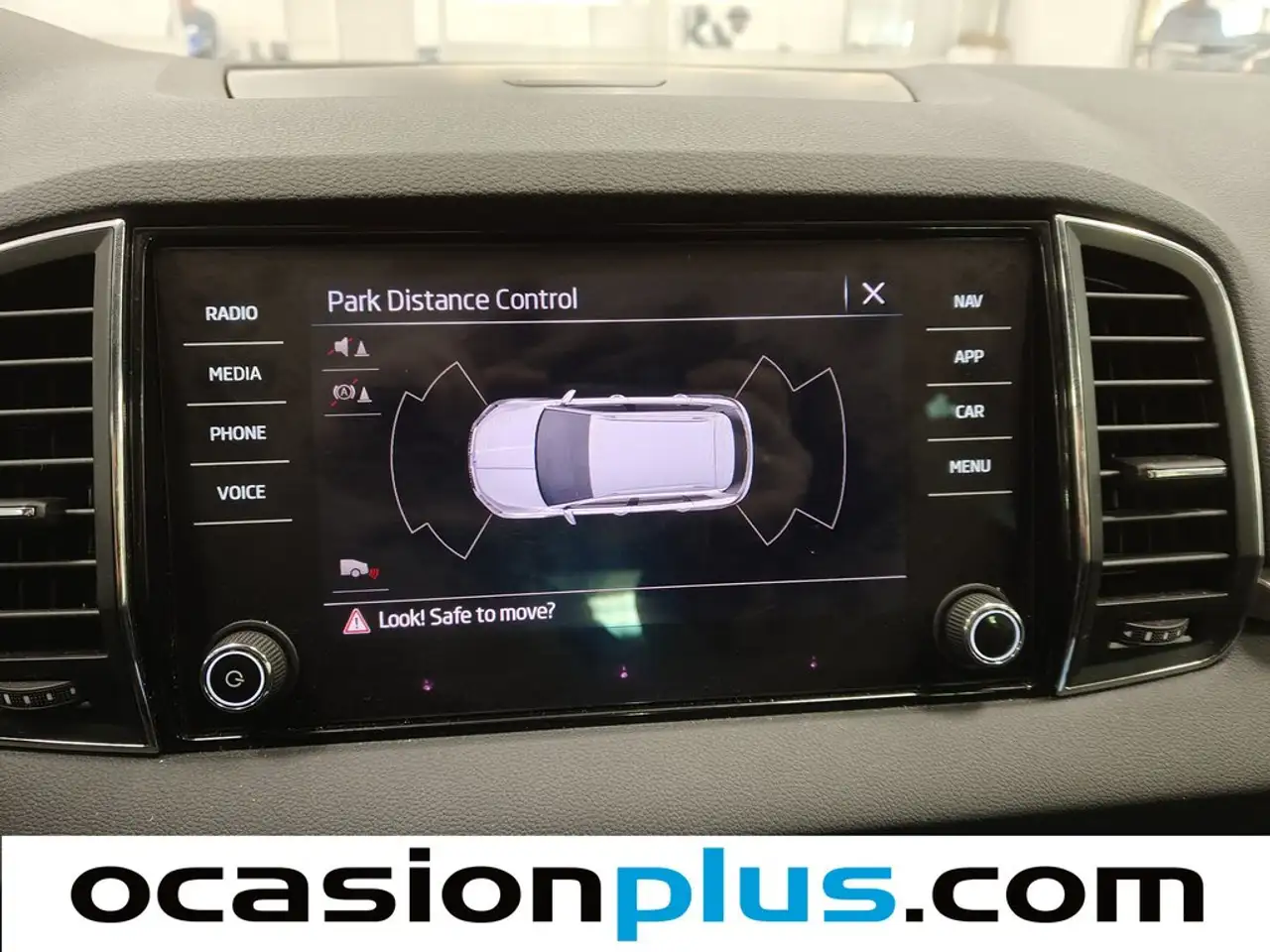 Skoda Karoq 2.0TDI Adblue Selection 85kW — Galerie du véhicule 9