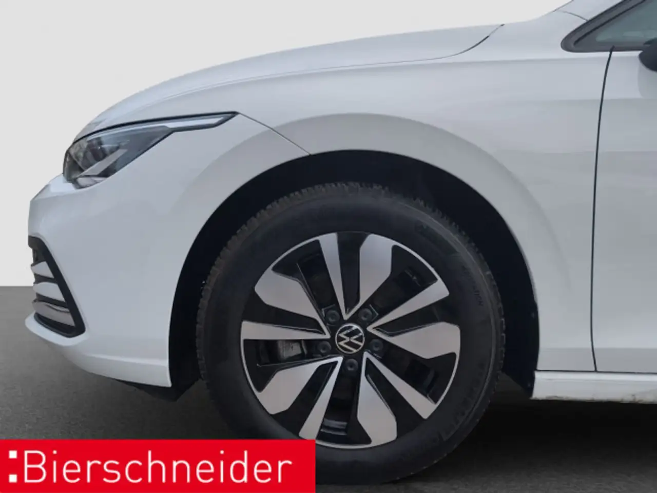 Volkswagen Golf 8 1.0 TSI Move ACC LED SHZ ALU PDC — Vehicle gallery 8