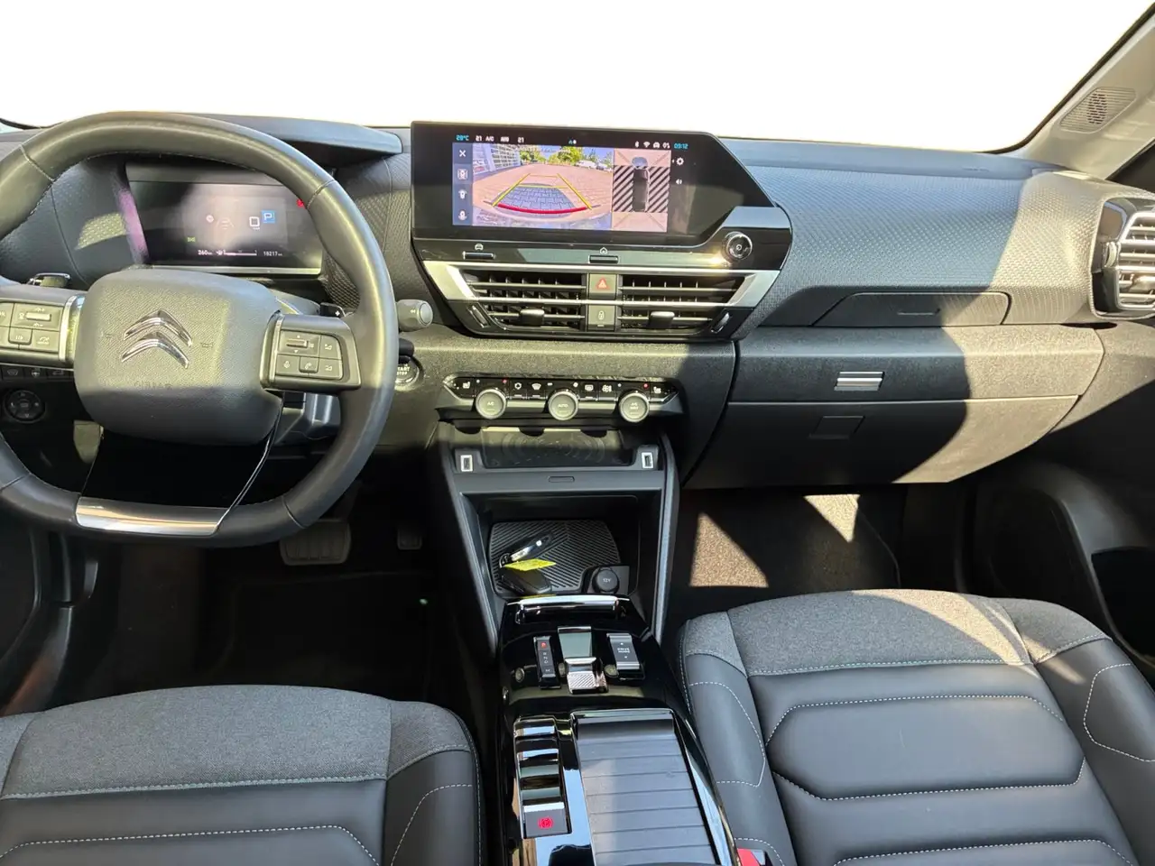 Citroen C4 X Max Automatik Sitzheizung Alcantara — Galerie du véhicule 12