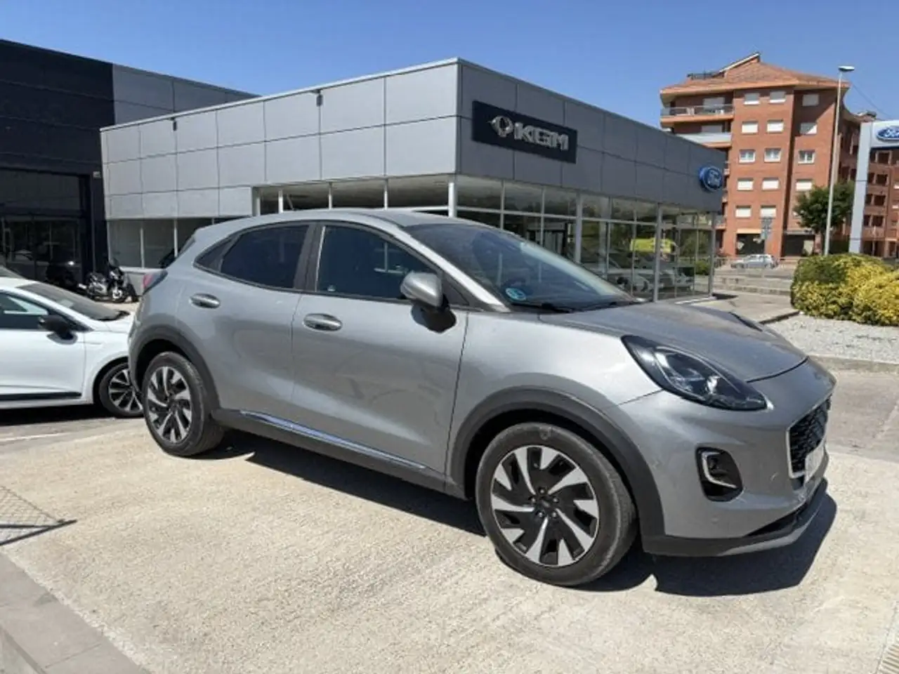 Ford Puma 1.0 EcoBoost MHEV Titanium Aut. 125 — Galería del vehículo 4