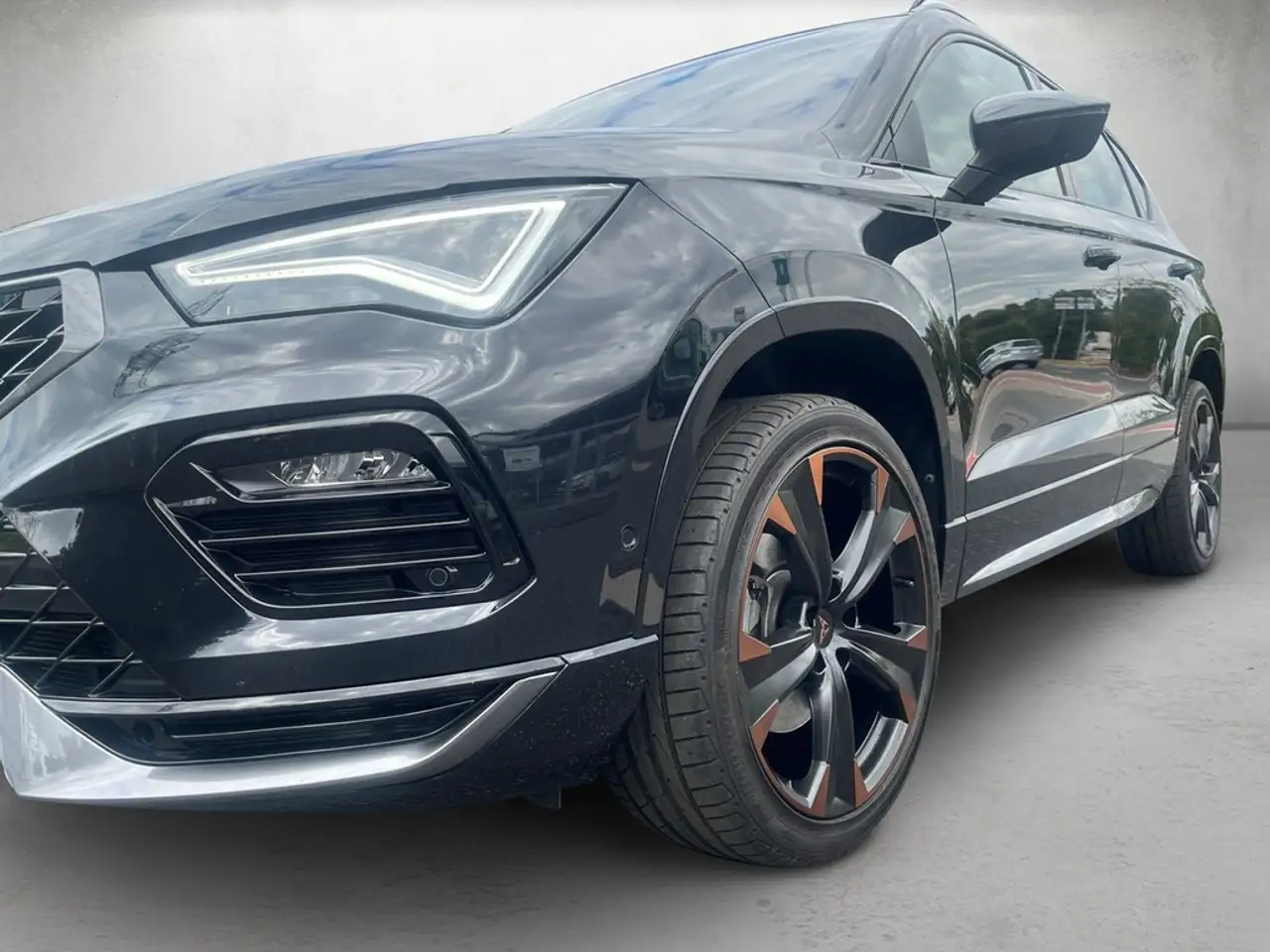 CUPRA Ateca 1.5 TSI DSG *Pano* — معرض صور السيارة 4