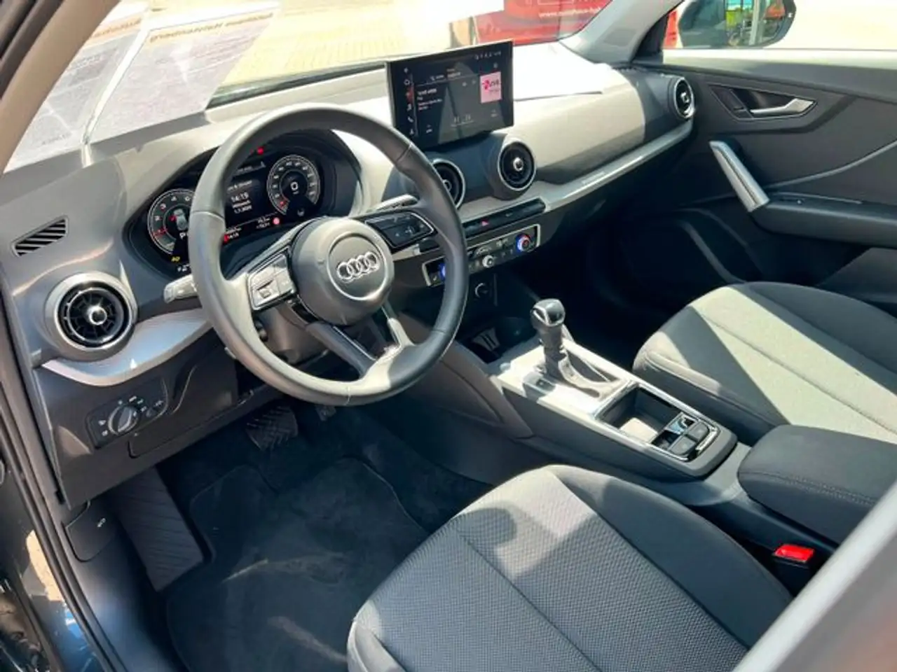 Audi Q2 35 TFSI S-Tronic Adv. MATRIX VC RFK ACC KESSY 35 — معرض صور السيارة 8