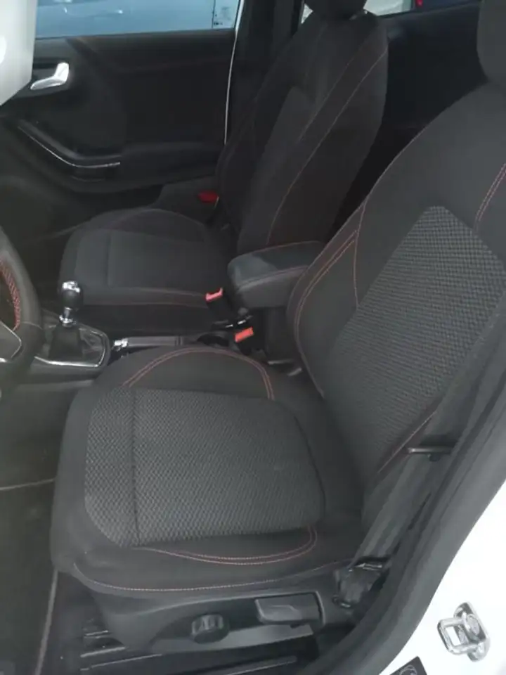 Ford Puma 1.0 EcoBoost MHEV ST-Line 125 — Galería del vehículo 13