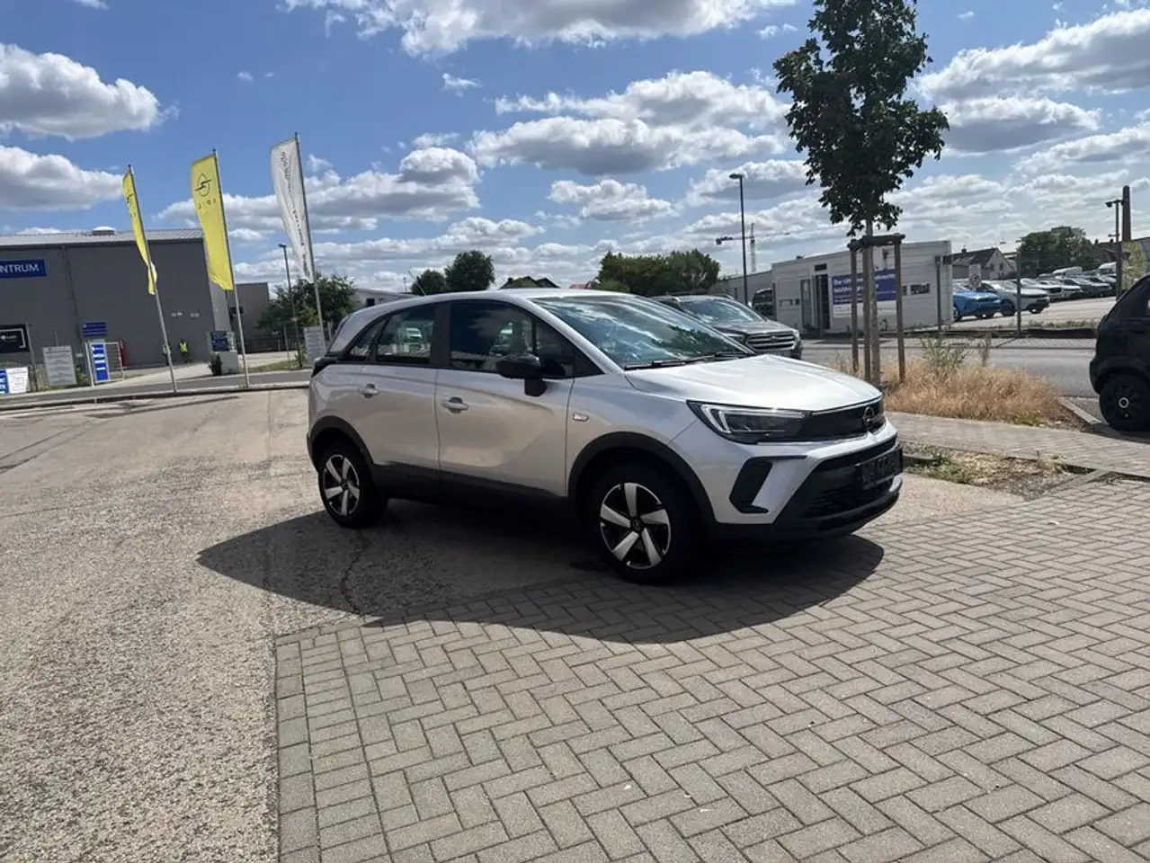 Opel Crossland Crossland 1.2 Automatik Enjoy — Vehicle gallery 24