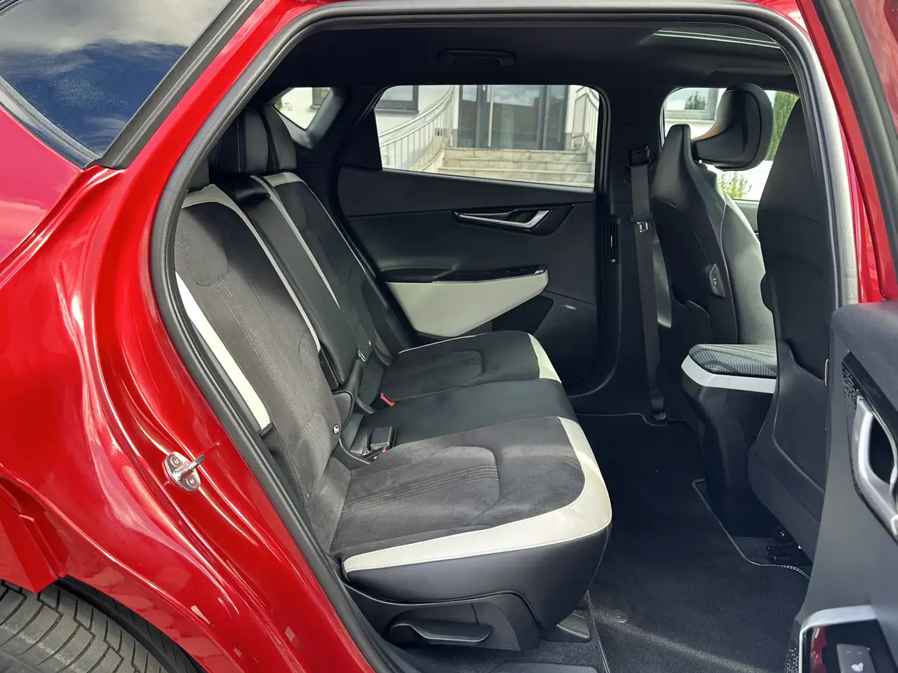 Kia EV6 GT-Line LED PANO HUD RELAX MEMO 360° WÄPU — Galerie du véhicule 11