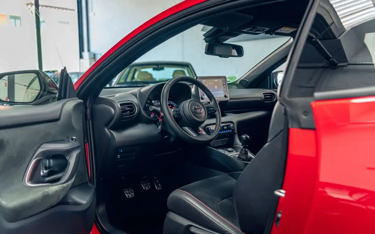 Toyota Yaris GR RZ Circuit Pack — Vehicle gallery 10