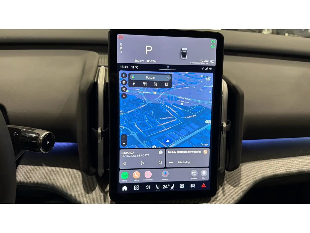 Volvo EX30 Single Extended Range Plus RWD — Galerie du véhicule 12