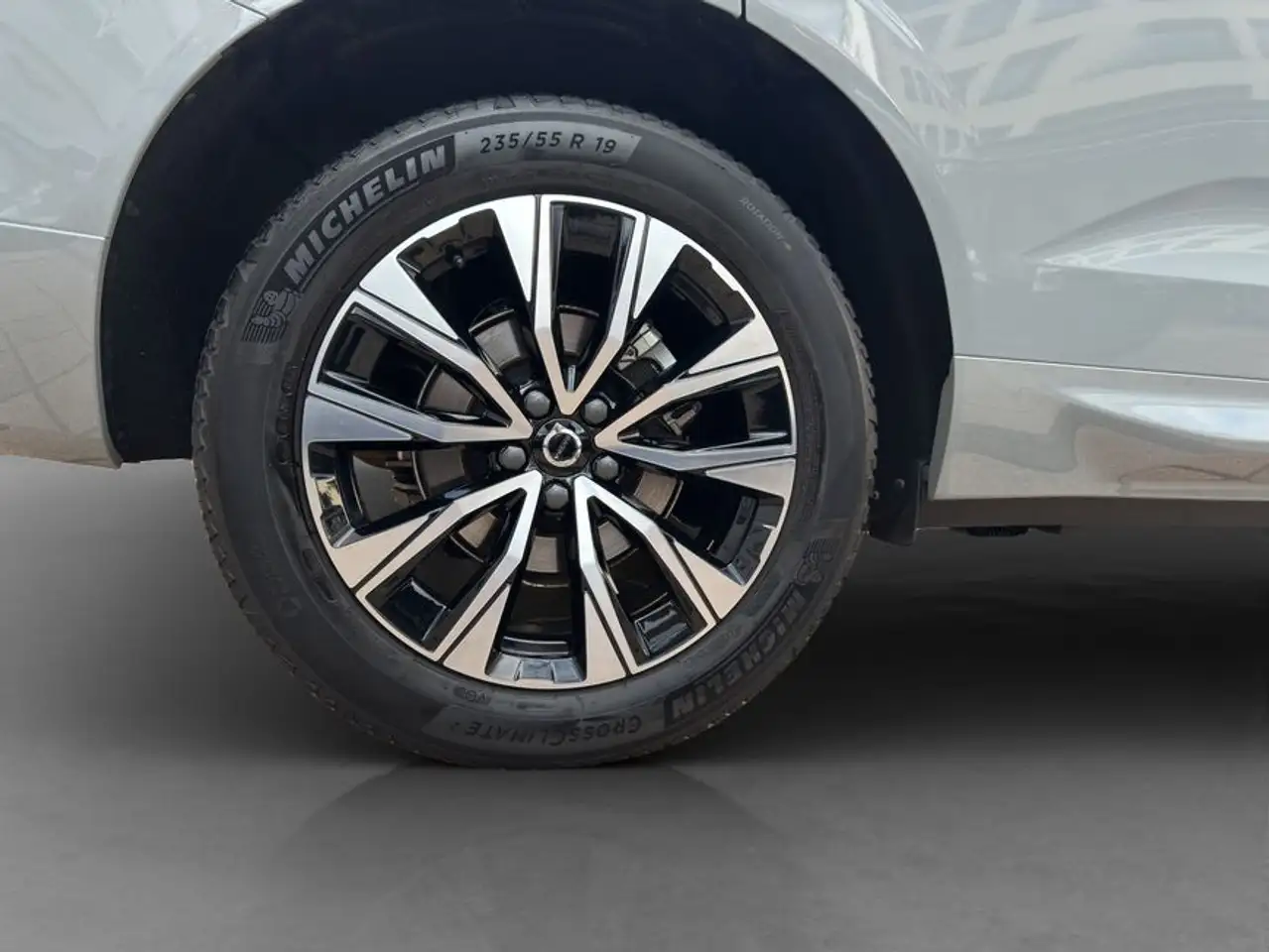 Volvo XC60 XC60 B5 B AWD Core — Vehicle gallery 21
