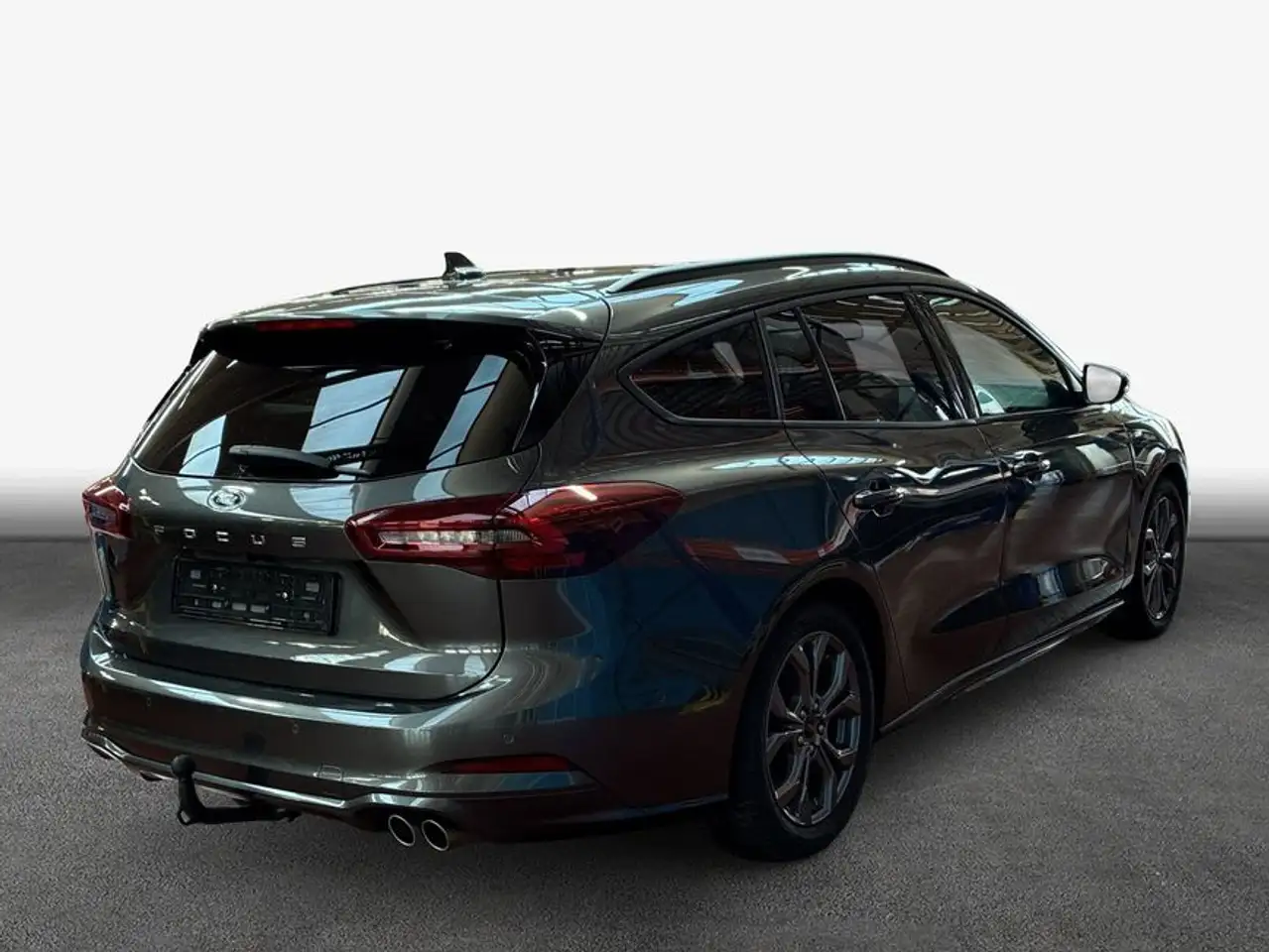Ford Focus Turnier 1.0 EcoBoost Hybrid ST-LINE X — Galería del vehículo 2
