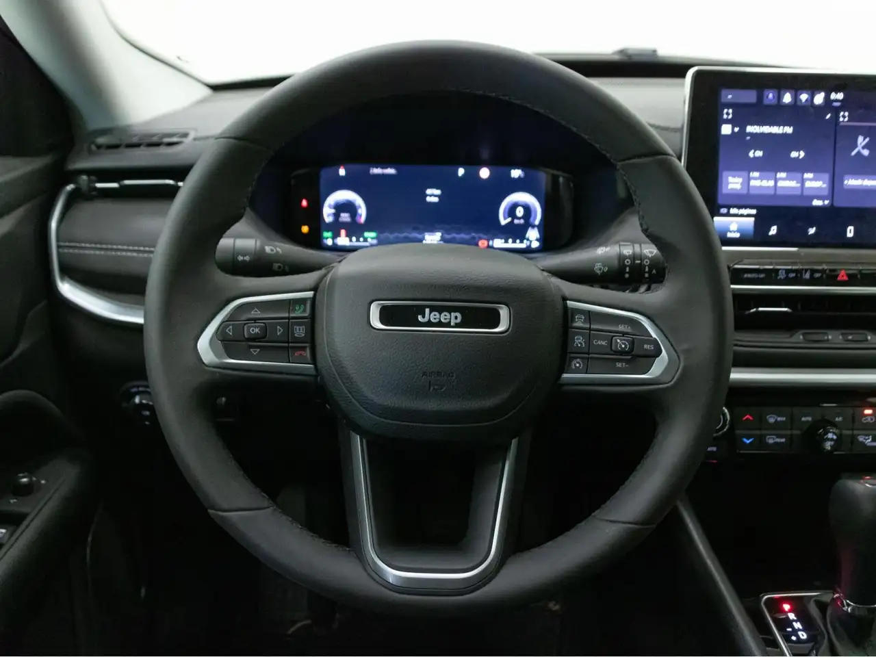 Jeep Compass eHybrid 1.5 MHEV 96kW Limited Dct — Galería del vehículo 19