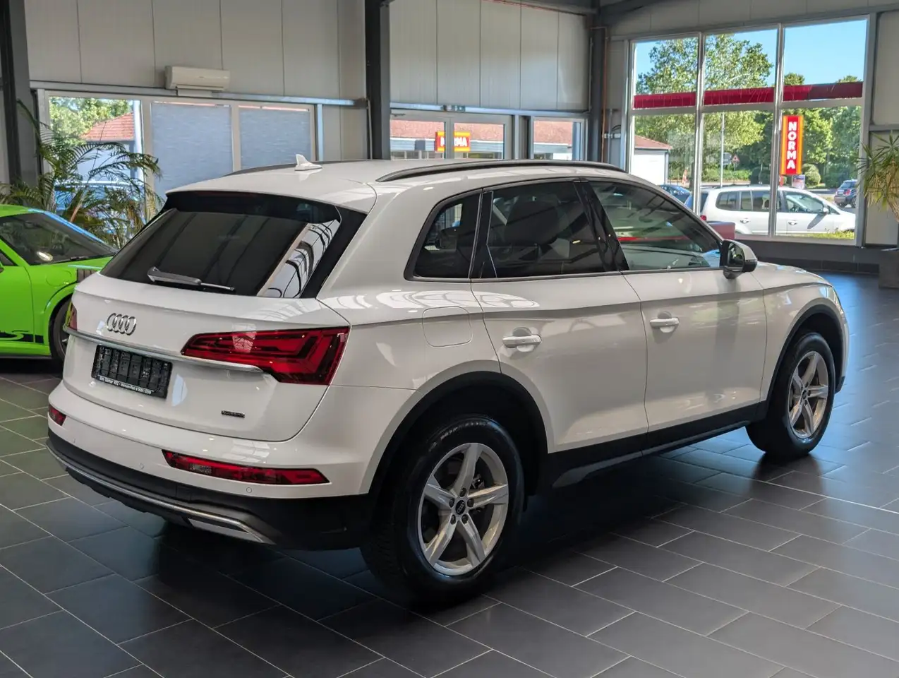 Audi Q5 40 TFSI quattro S tronic 1.Hand — Galería del vehículo 7
